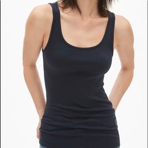 🌼Black Modern Tank Top!!🌼